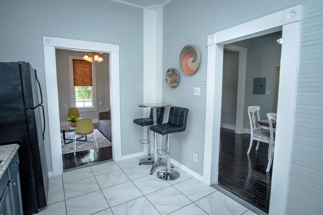 Remodeled Historic 2Br 1Ba House Near Downtown Appartement San Antonio Buitenkant foto