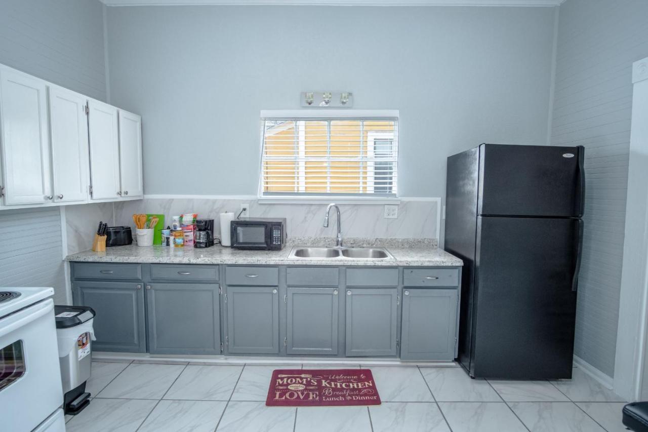 Remodeled Historic 2Br 1Ba House Near Downtown Appartement San Antonio Buitenkant foto